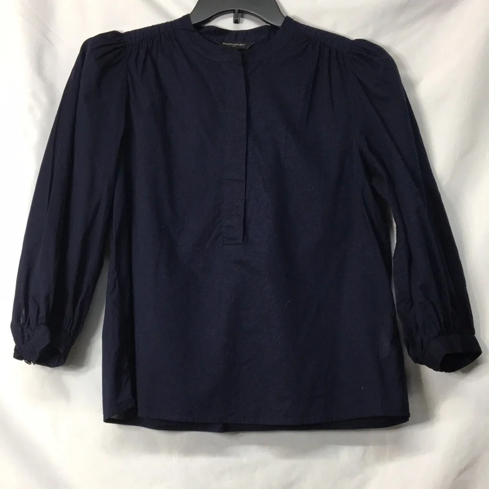 Banana Republic Womens Navy Puff Sleeve Blouse Size S Like-NEW Condition